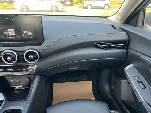 Nissan Sylphy — Фото автомобиля 15