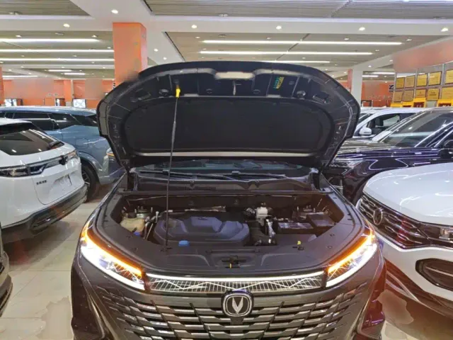 Changan CS75 Plus — Фото автомобиля 19