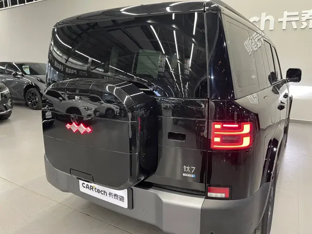 BYD FangChengBao Titanium 7 — Фото автомобиля 20