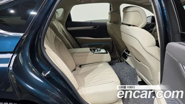 Genesis G80 Бензин 2.5 турбо AWD — Фото автомобиля 11