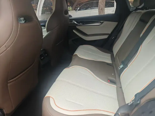 BYD Qin PLUS — Фото автомобиля 9