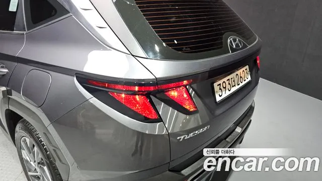 Hyundai Tucson Tucson (NX4) Дизель 2.0 4WD — Фото автомобиля 23