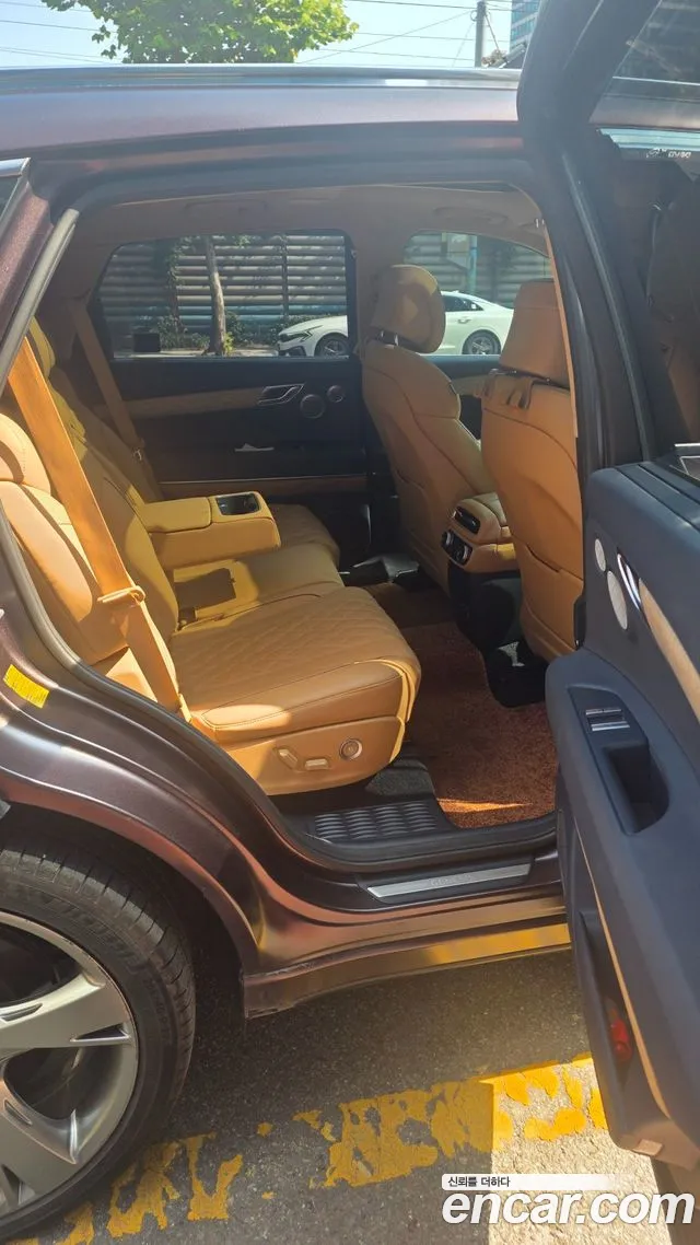 Genesis GV80 — Фото автомобиля 17
