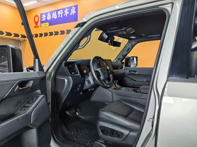 Lexus GX — Фото автомобиля 8