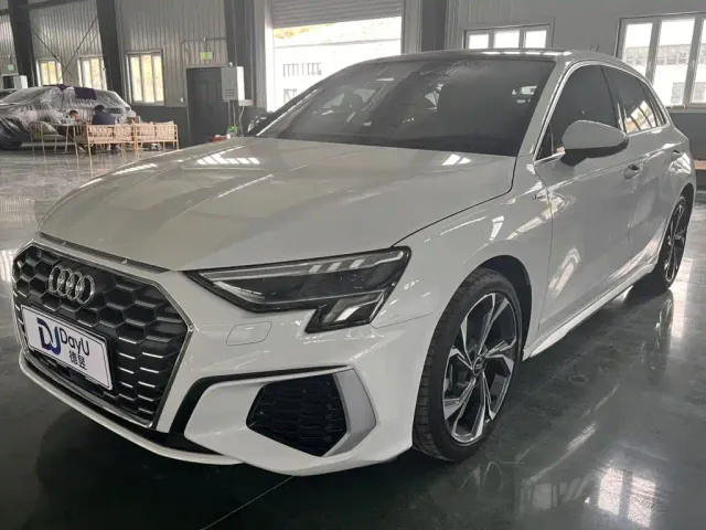 Фотография автомобиля — Audi A3