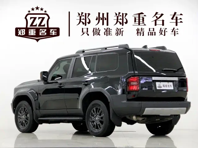 Toyota Prado — Фото автомобиля 6