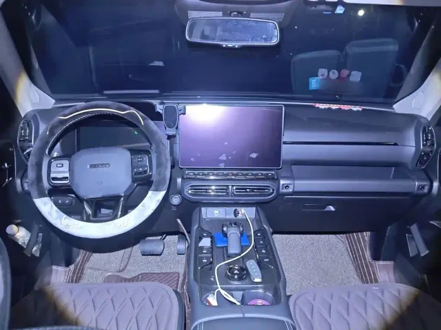 Haval Big Dog — Фото автомобиля 5