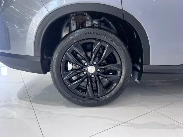 Chevrolet Orlando — Фото автомобиля 19
