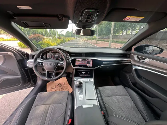 Audi A6L — Фото автомобиля 9