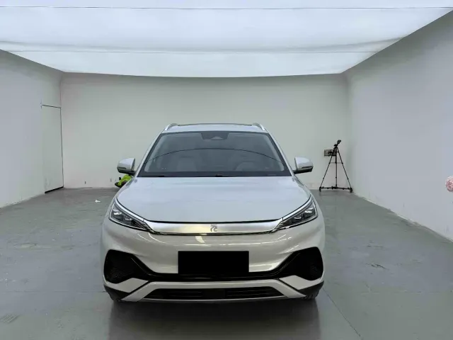 BYD Yuan PLUS — Фото автомобиля 2