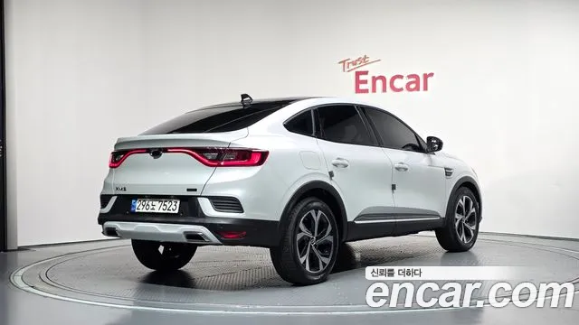 Renault Korea XM3 — Фото автомобиля 2