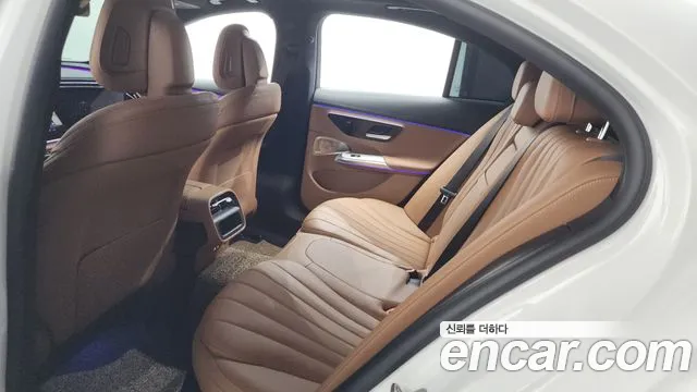 Mercedes-Benz E-Class E-класс W214 E300 4MATIC Exclusive — Фото автомобиля 20