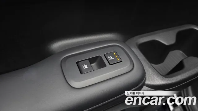 Hyundai Santa Fe MX5 — Фото автомобиля 25