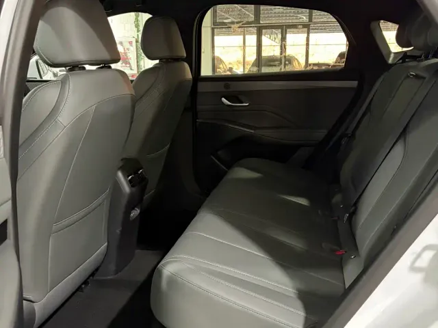 BYD Qin PLUS — Фото автомобиля 8