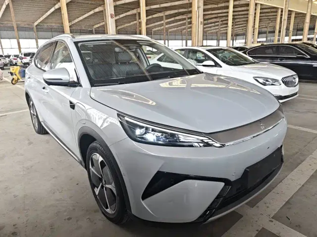 BYD Yuan PLUS — Фото автомобиля 3