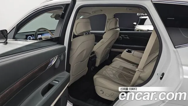 Genesis GV80 — Фото автомобиля 12