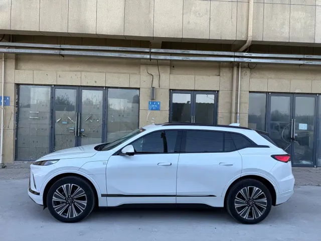 Buick Buick E5 2023 Premium Standard Range Edition — Фото автомобиля 2