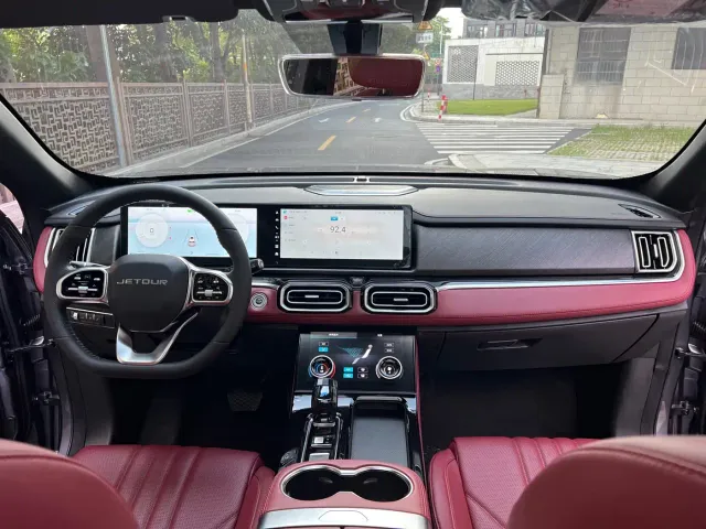 Jetour X70 Plus — Фото автомобиля 15