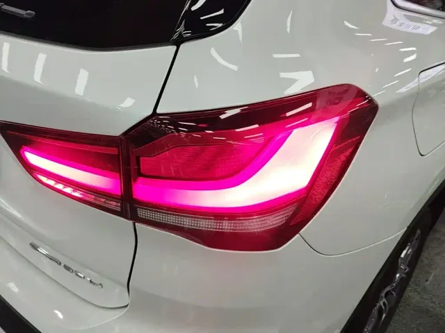 BMW X1 — Фото автомобиля 7