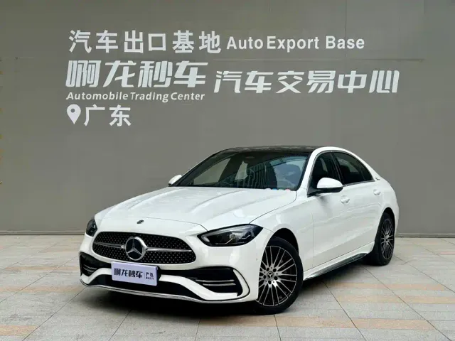 Фотография автомобиля — Mercedes-Benz C-Class