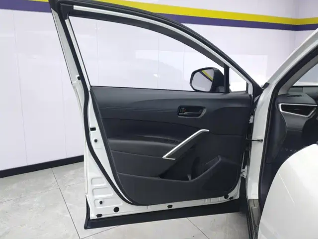 Toyota Frontlander — Фото автомобиля 7