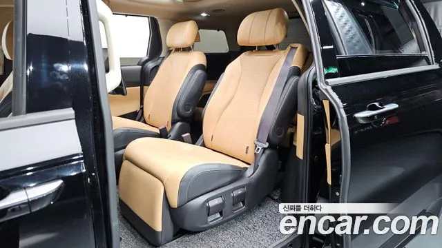 Kia Canival Carnival 4 поколение Дизель 7 мест Signature — Фото автомобиля 5