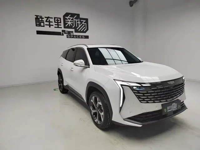 Geely Boyue L — Фото автомобиля 3