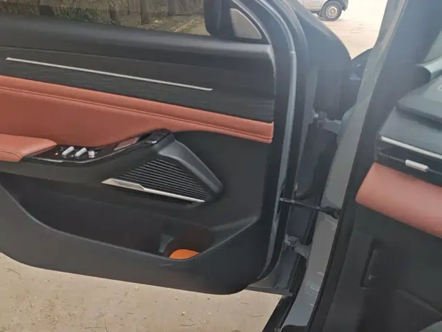 Geely Galaxy L6 — Фото автомобиля 7