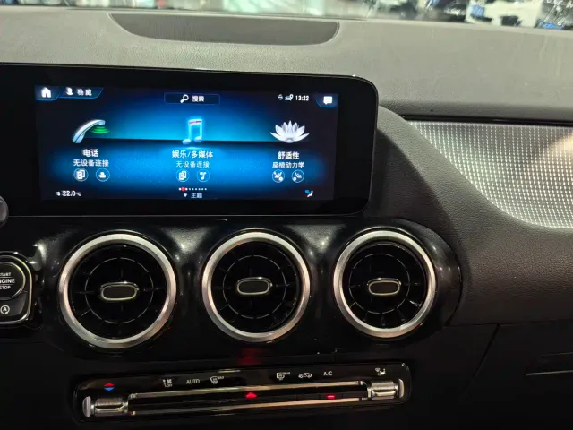 Mercedes-Benz B-Class — Фото автомобиля 10