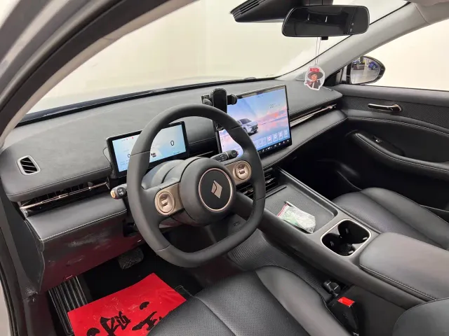 Baojun Yunhai — Фото автомобиля 14