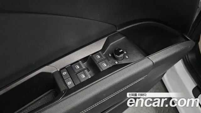 Audi Q4 e-tron F4 — Фото автомобиля 18