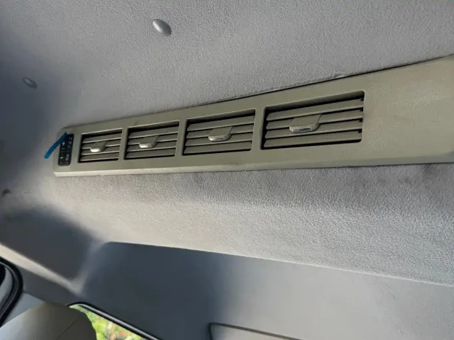 Jinbei New Hiace X30L — Фото автомобиля 11