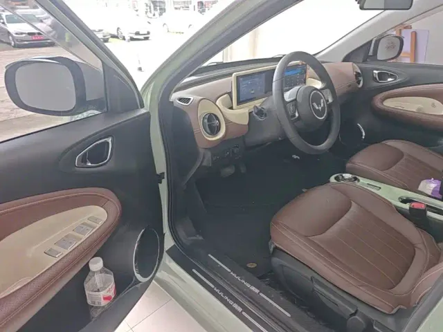 Wuling Bingo — Фото автомобиля 15