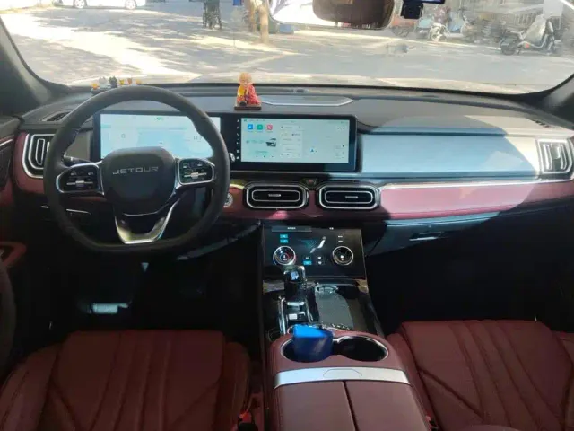Jetour X70 Plus — Фото автомобиля 12