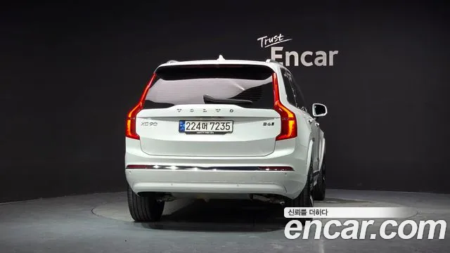 Volvo XC90 Generation 2 — Фото автомобиля 4
