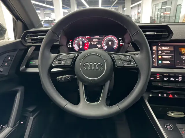 Audi A3 — Фото автомобиля 15