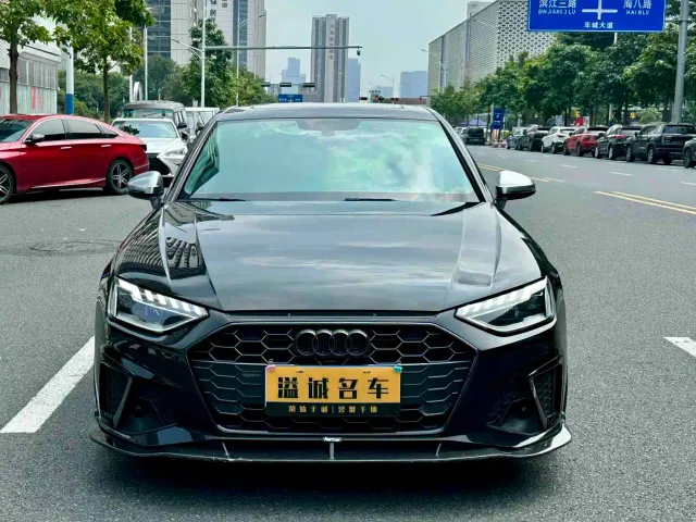 Audi A4L — Фото автомобиля 2