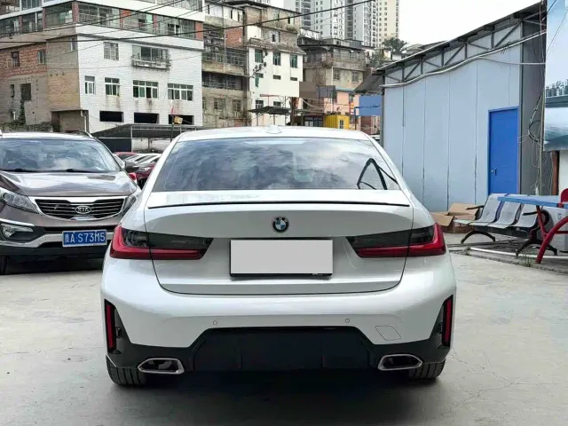 BMW 3 Series — Фото автомобиля 8