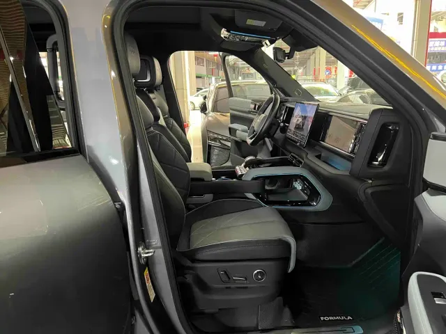BYD FangChengBao Leopard 5 — Фото автомобиля 8