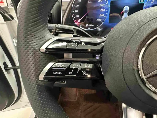 Mercedes-Benz C-Class — Фото автомобиля 10