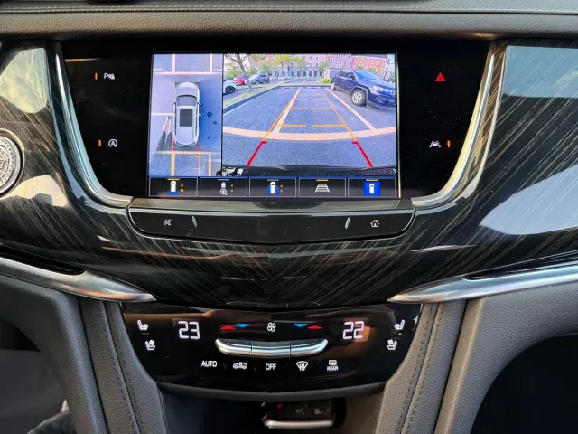 Cadillac XT6 — Фото автомобиля 20