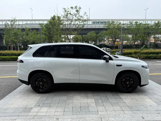 Leapmotor Leapmotor C10 2024 530 Comfort Edition — Фото автомобиля 13