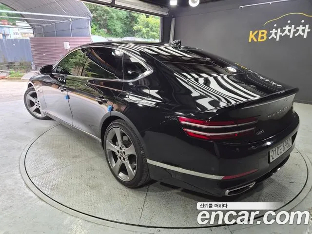 Genesis G80 Бензин 3.5 турбо AWD — Фото автомобиля 4