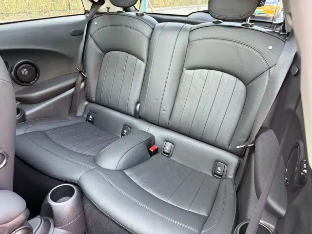 MINI Hatch — Фото автомобиля 14