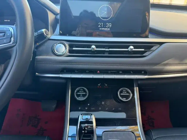 Chery Tiggo 8 — Фото автомобиля 14
