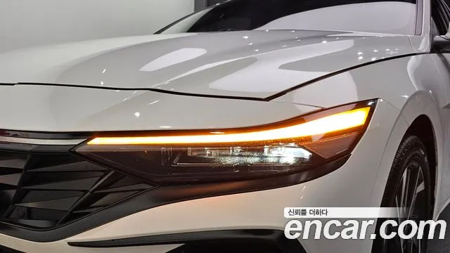 Hyundai Avante CN7 — Фото автомобиля 7