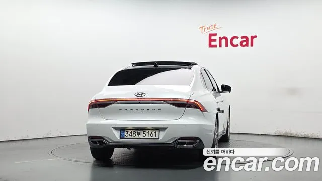 Hyundai Grandeur New — Фото автомобиля 4