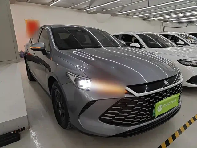 BYD Qin PLUS — Фото автомобиля 3