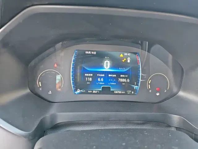 Chery Tiggo 8 — Фото автомобиля 11