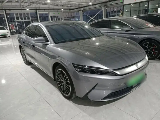 BYD Han — Фото автомобиля 3